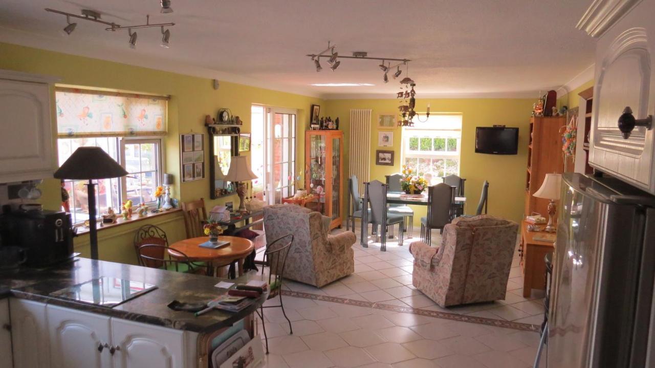 Bed and Breakfast Tyreda Ennis Exterior foto